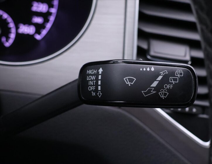 Volkswagen Golf Sportsvan MPV 1,4 l 92 kw