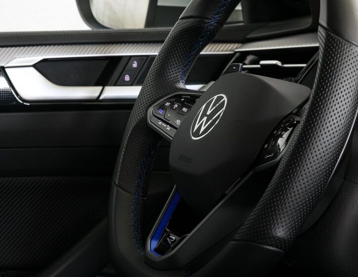 Volkswagen Arteon Kombi 2,0 l 235 kw