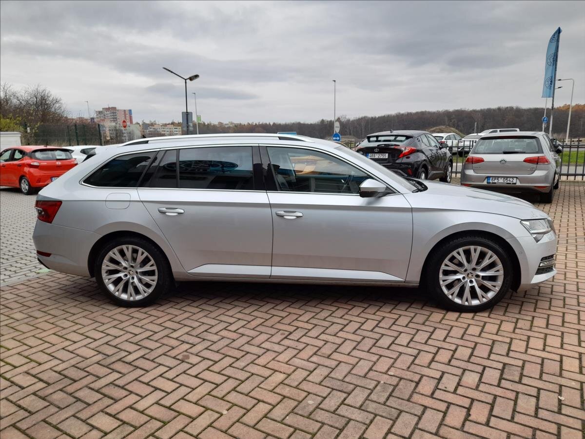 Škoda Superb Kombi 2,0 l 110 kw
