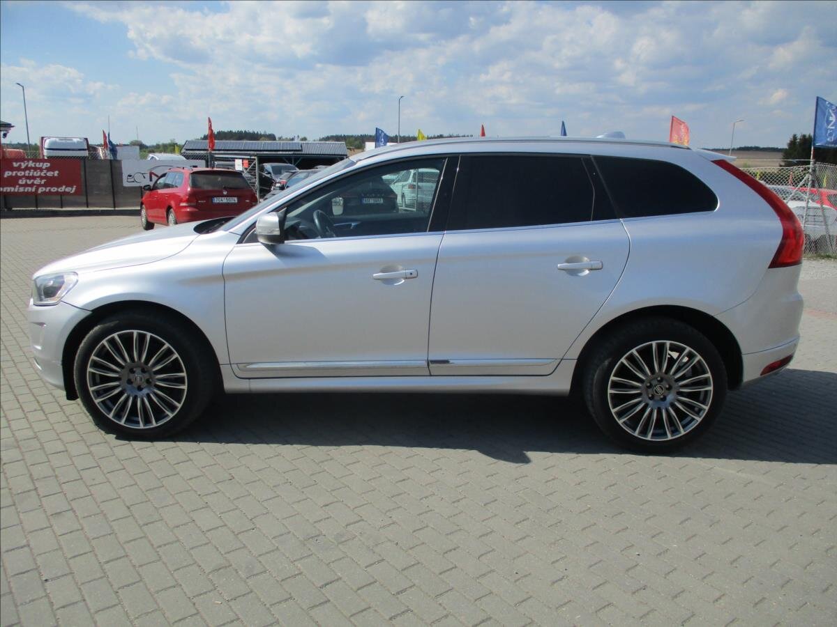 Volvo XC60 SUV 2,4 l 133 kw