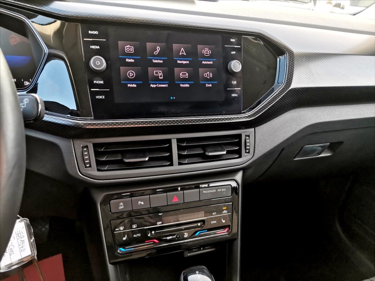 Volkswagen T-Cross Hatchback 999,0 81 kw