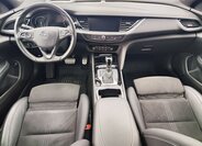 Opel Insignia Kombi 2,0 l 128 kw