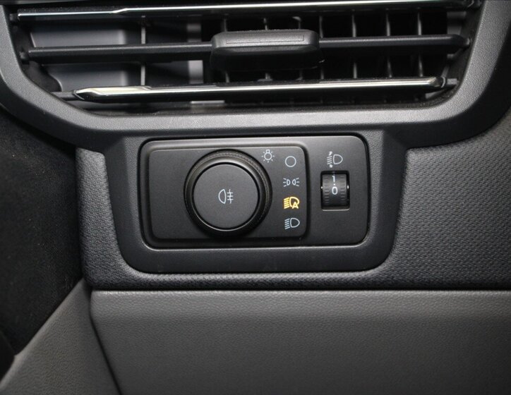 Ford Tourneo Custom MPV 2,0 l 125 kw