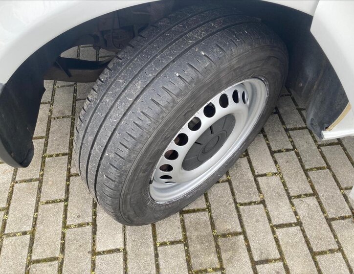 Volkswagen Transporter Ostatní 2,0 l 84 kw