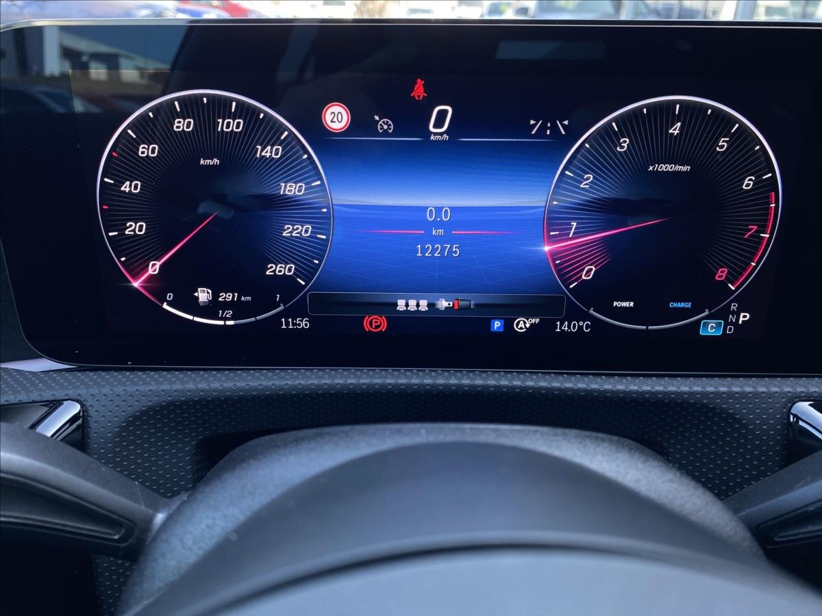 Mercedes-Benz Třídy A Sedan / Limuzína 1,3 l 120 kw