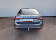 Škoda Superb Liftback 2,0 l 142 kw