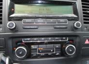 Volkswagen Multivan 34