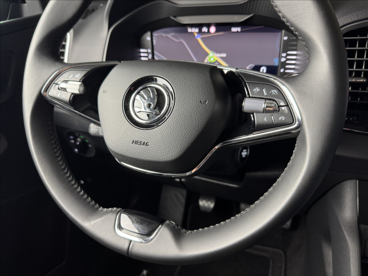 Škoda Karoq SUV 1,5 l 110 kw