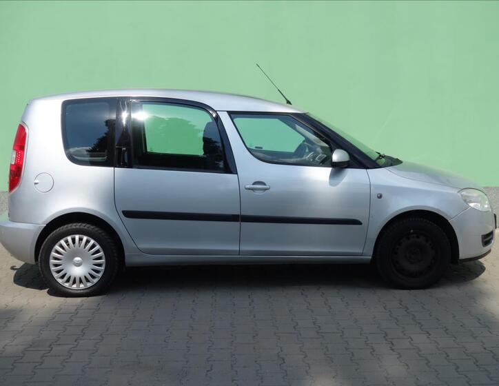 Škoda Roomster 5