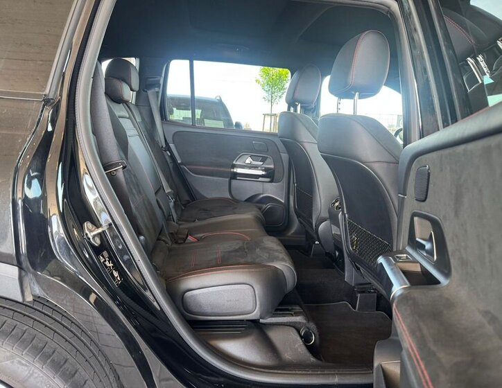 Mercedes-Benz GLB SUV / Terénní 2,0 l 110 kw