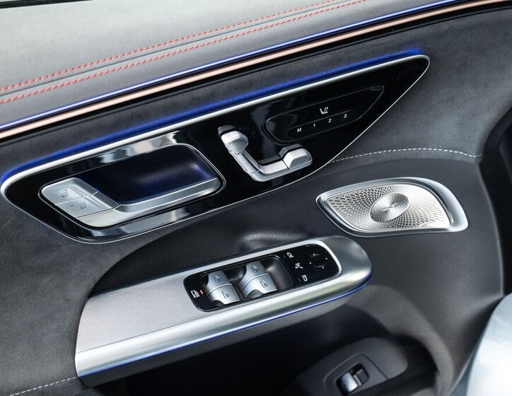 Mercedes-Benz EQE SUV 0,0 215 kw