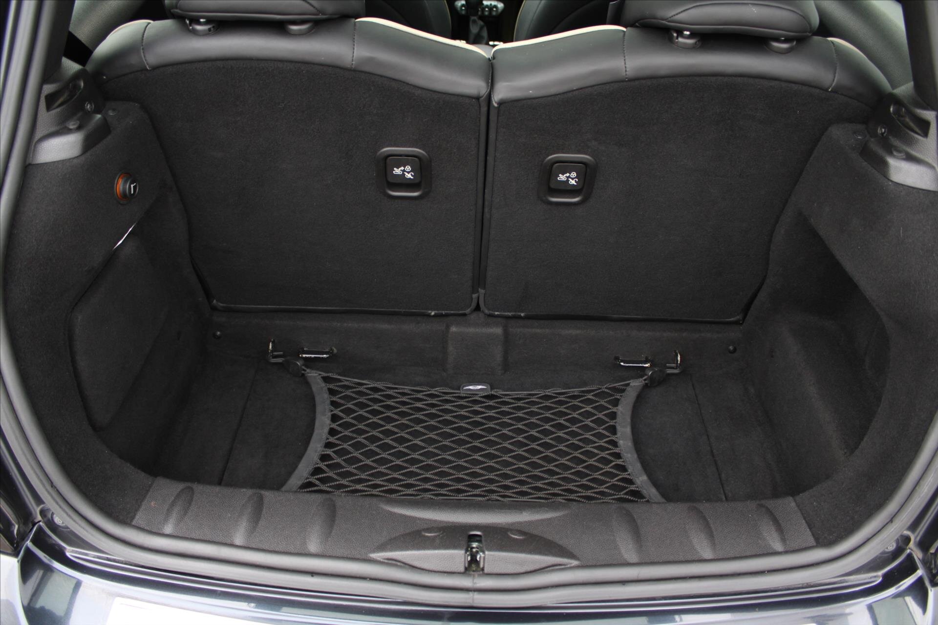 Mini Cooper S Hatchback 1,6 l 155 kw