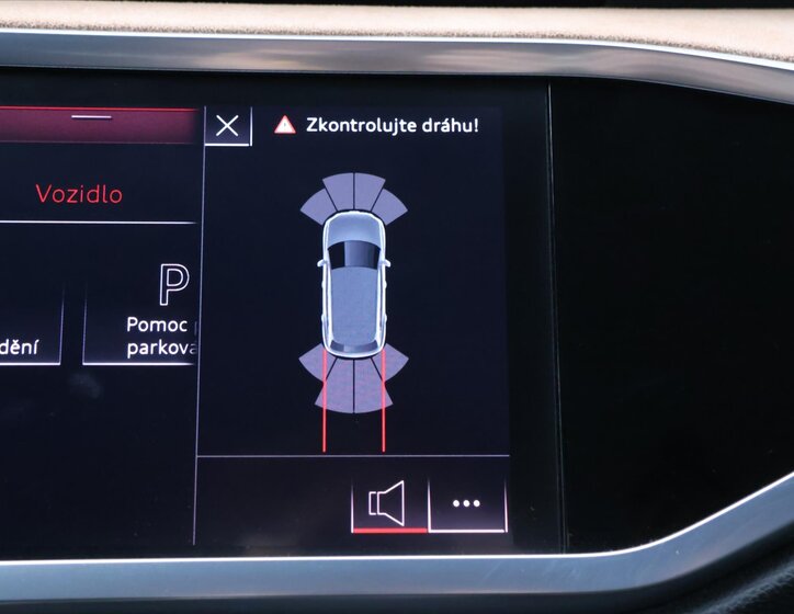 Audi Q3 SUV / Terénní 2,0 l 110 kw