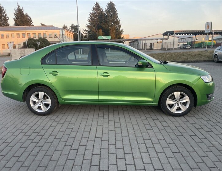 Škoda Rapid Hatchback 999,0 81 kw