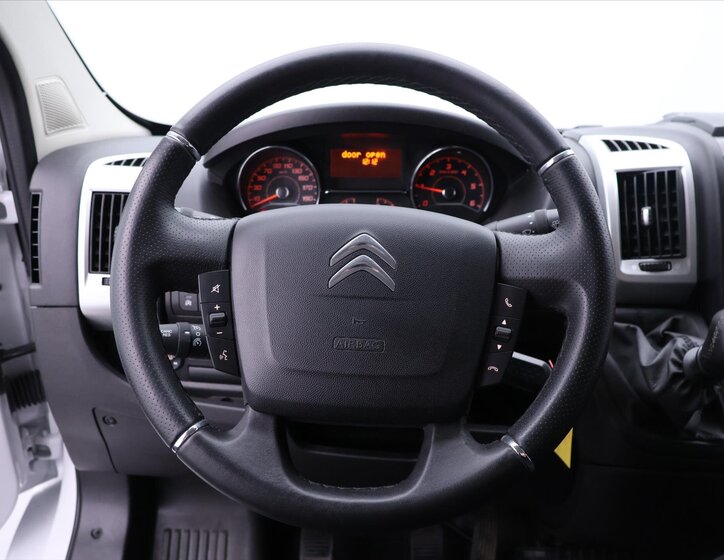 Citroën Jumper Skříň 2,2 l 103 kw