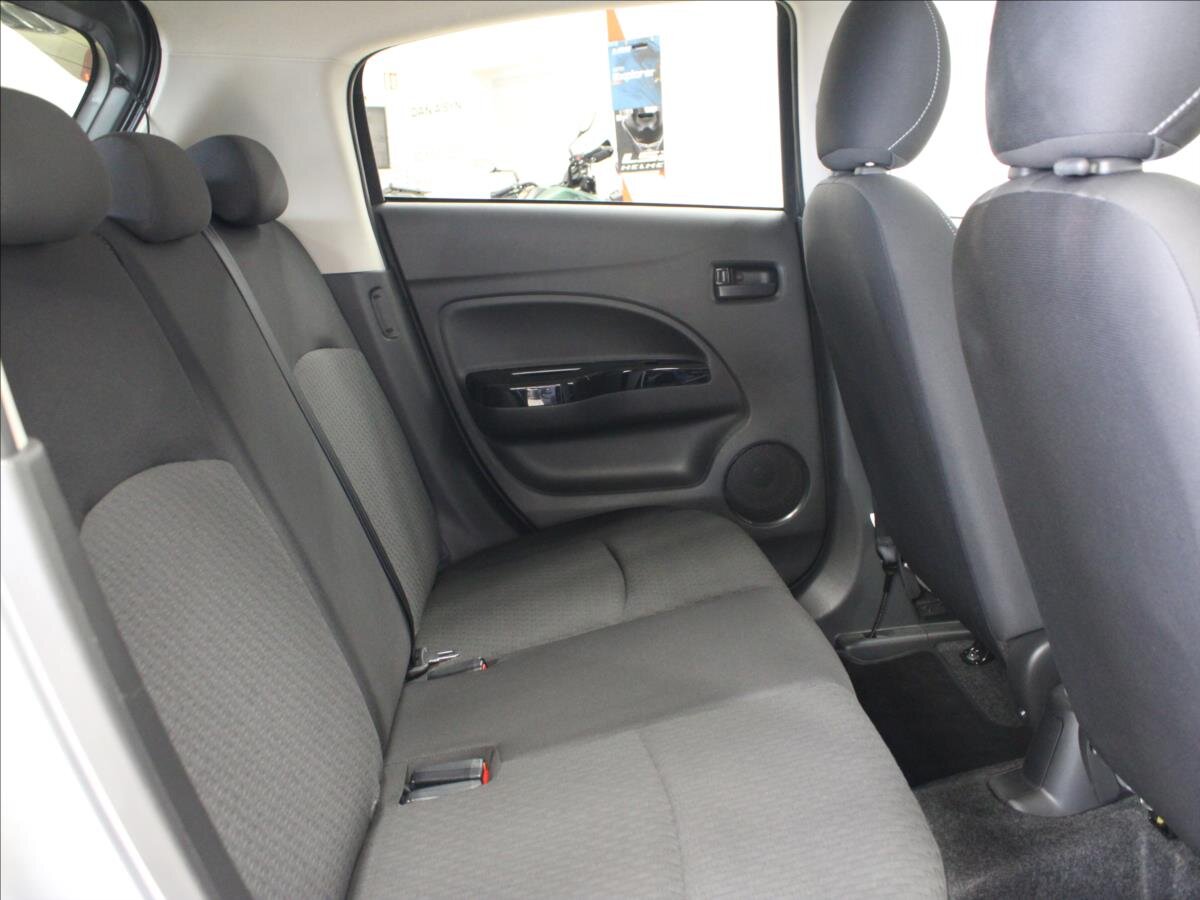 Mitsubishi Space Star Hatchback 1,2 l 59 kw