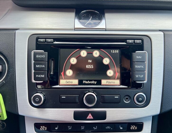 Volkswagen Passat Kombi 2,0 l 103 kw