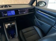 Porsche Macan SUV / Terénní 0,0 300 kw