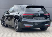 BMW iX 7