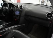 Mercedes-Benz Třídy M SUV 6,2 l 375 kw