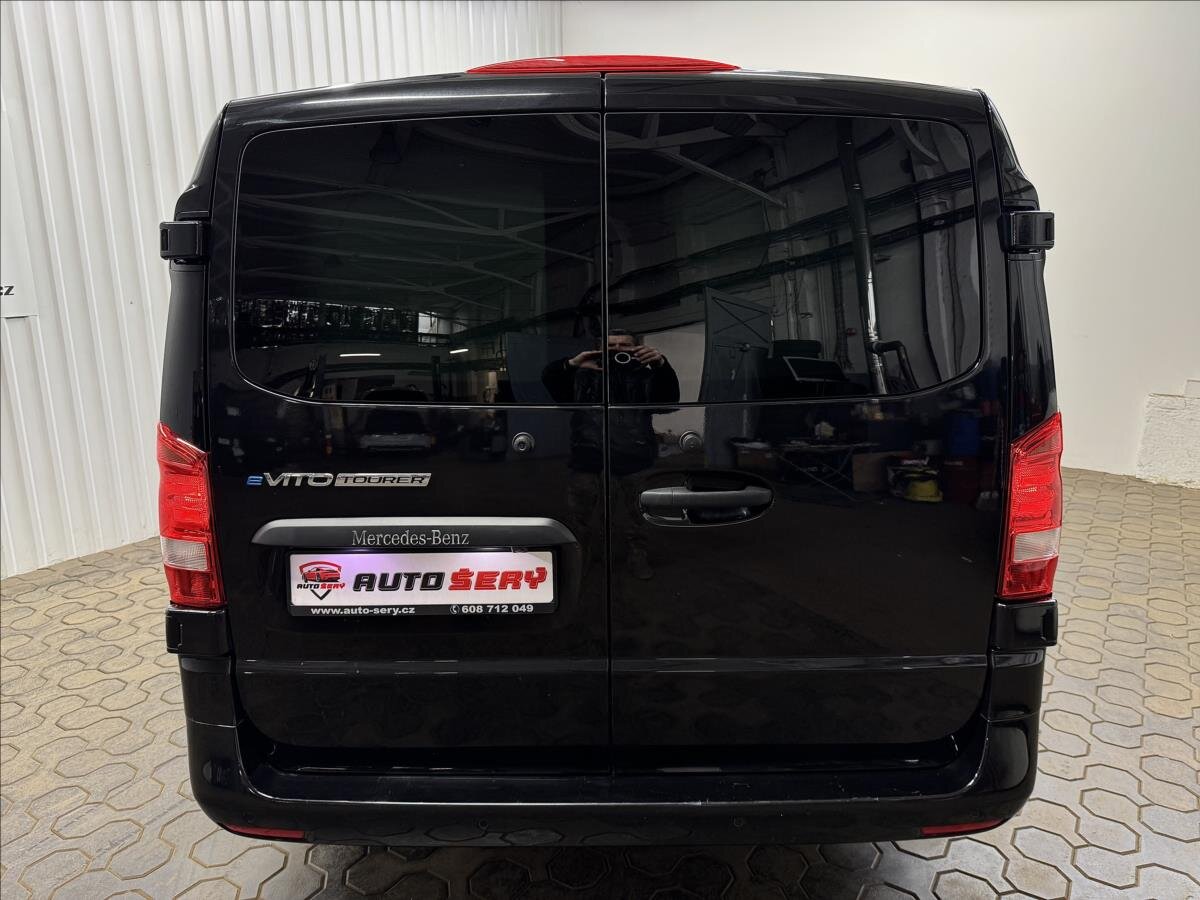 Mercedes-Benz Vito MPV 0,0 150 kw