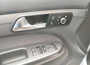 Volkswagen Touran 12