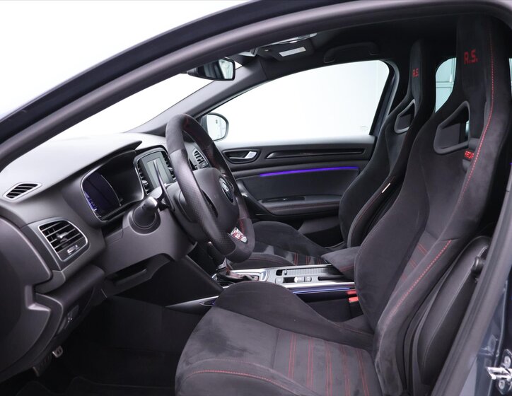 Renault Mégane Hatchback 1,8 l 221 kw