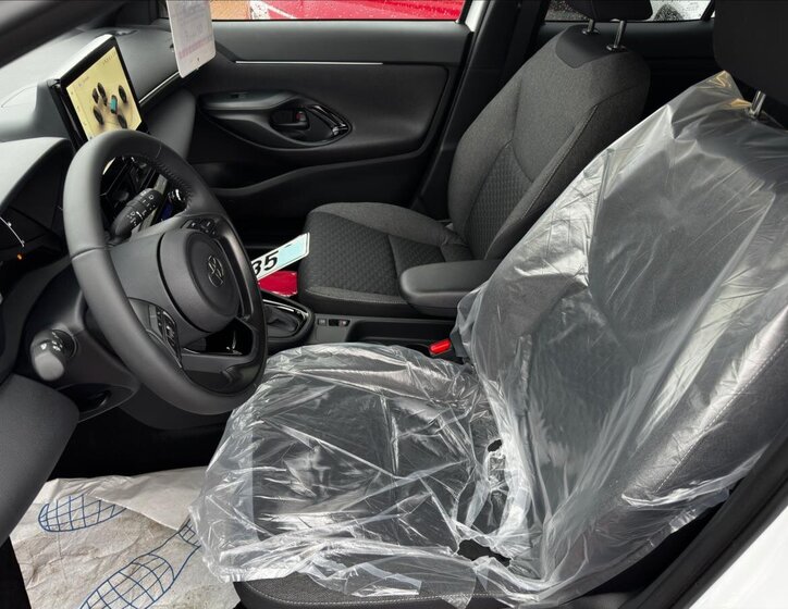 Toyota Yaris Cross 7