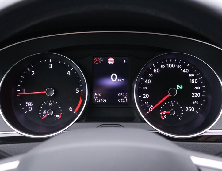 Volkswagen Passat Kombi 2,0 l 110 kw