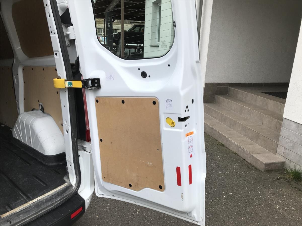 Ford Transit Custom Skříň 2,0 l 79 kw