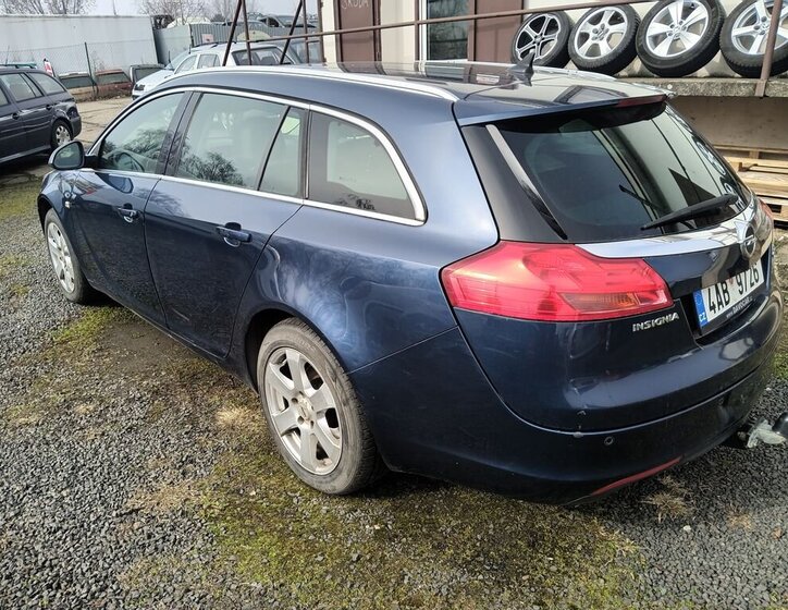 Opel Insignia Kombi 2,0 l 96 kw