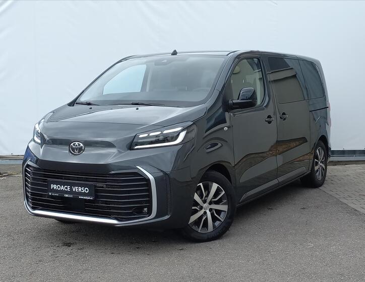 Toyota ProAce Verso 1
