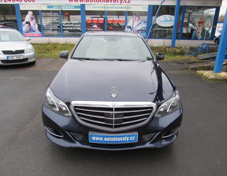 Mercedes-Benz Třídy E 2