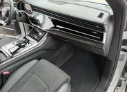 Audi SQ8 SUV / Terénní 4,0 l 320 kw