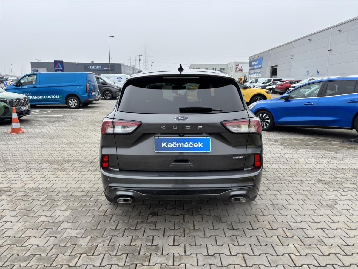 Ford Kuga SUV / Terénní 2,5 l 140 kw