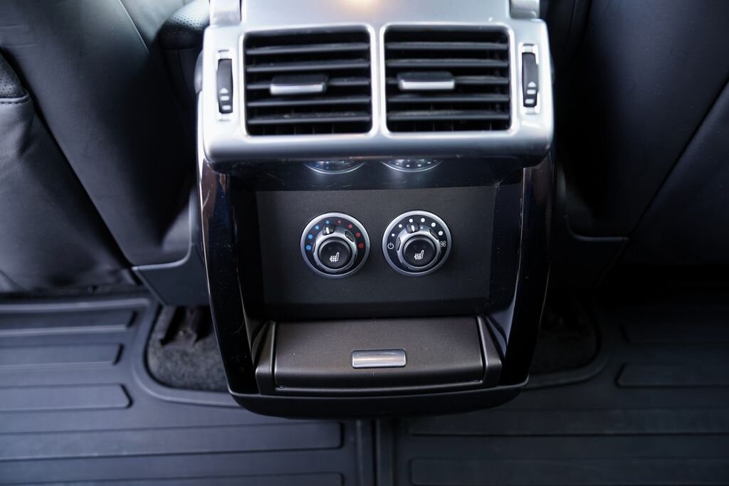 Land Rover Range Rover SUV / Terénní 4,4 l 230 kw
