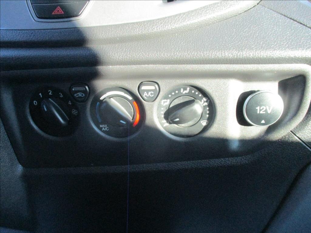 Ford Transit Valník 2,0 l 125 kw
