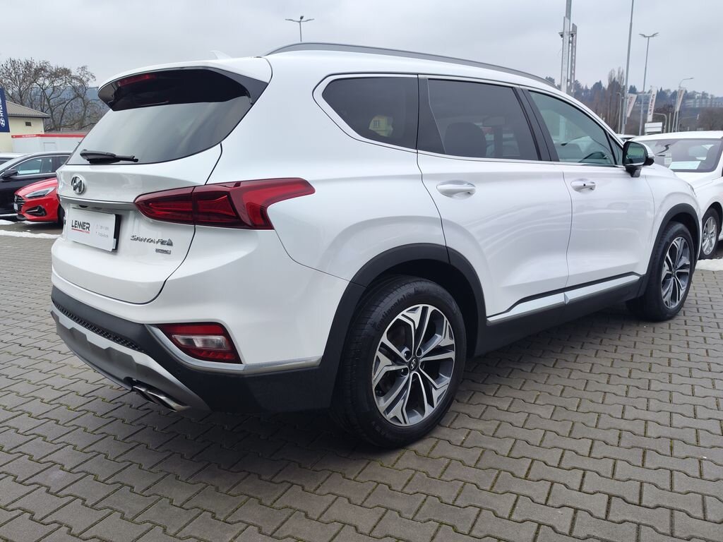 Hyundai Santa Fe SUV 2,2 l 147 kw