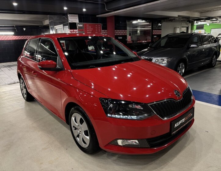 Škoda Fabia Hatchback 999,0 70 kw
