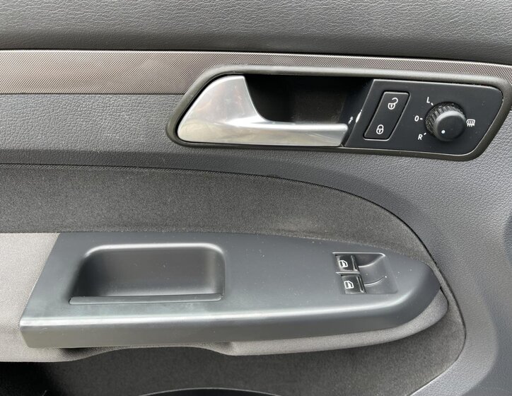 Volkswagen Touran MPV 2,0 l 80 kw