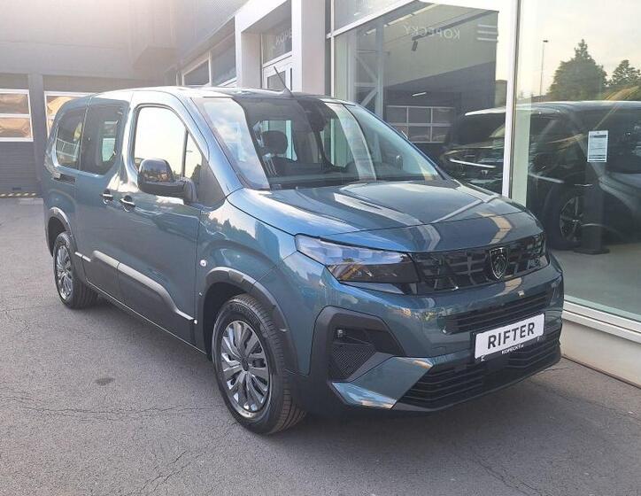 Peugeot Rifter 9