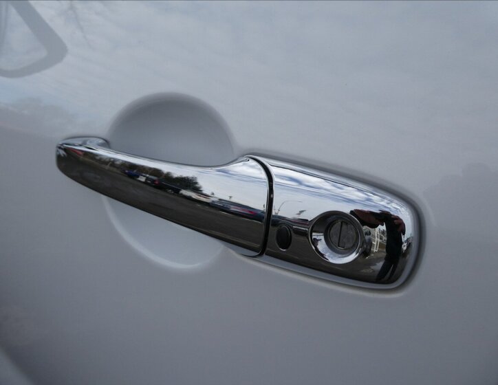 Mazda CX-7 SUV 2,2 l 127 kw