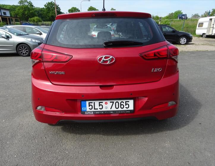 Hyundai i20 27