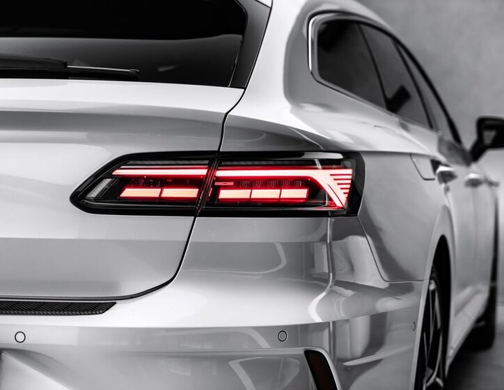 Volkswagen Arteon Kombi 2,0 l 235 kw