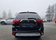 Mitsubishi Outlander SUV 2,0 l 110 kw