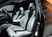 BMW M5 Sedan / Limuzína 4,4 l 460 kw