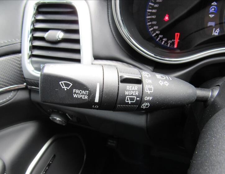 Jeep Grand Cherokee 27