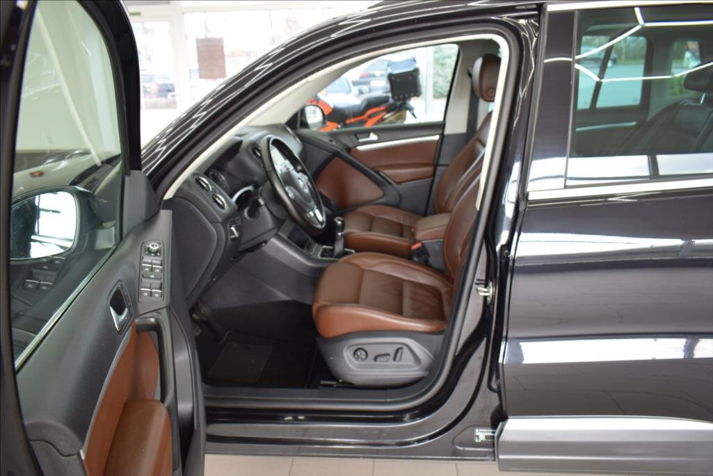 Volkswagen Tiguan SUV / Terénní 1,4 l 90 kw