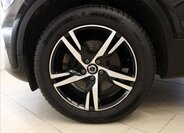Volvo XC40 Kombi 2,0 l 145 kw