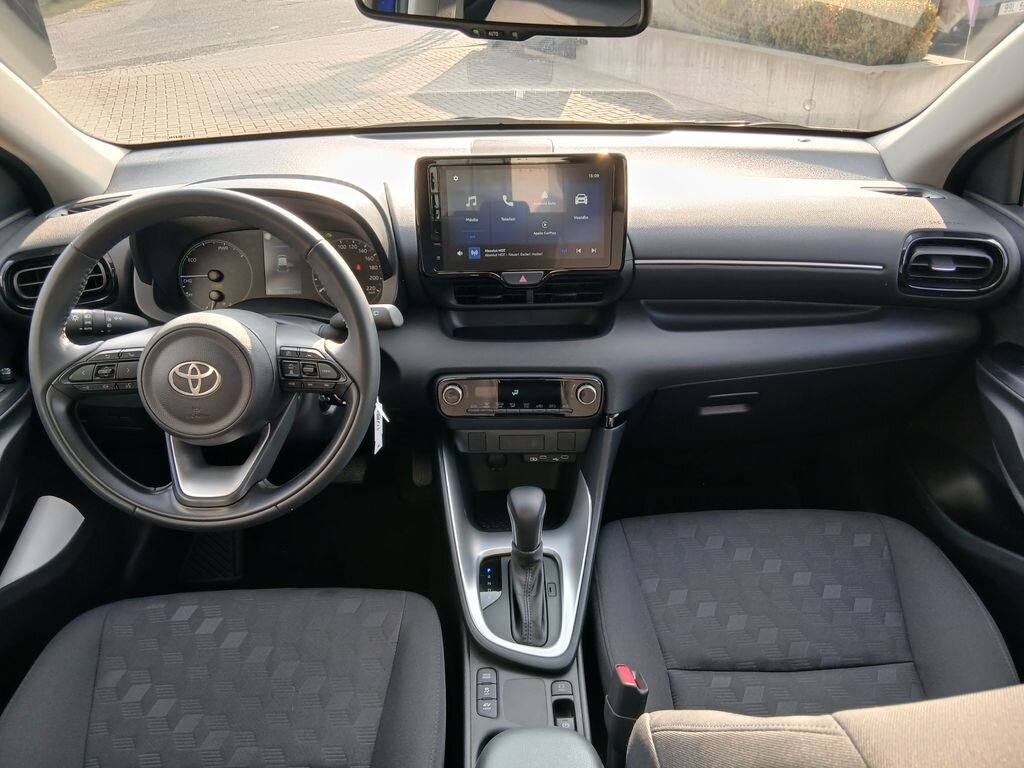 Toyota Yaris Hatchback 1,5 l 68 kw